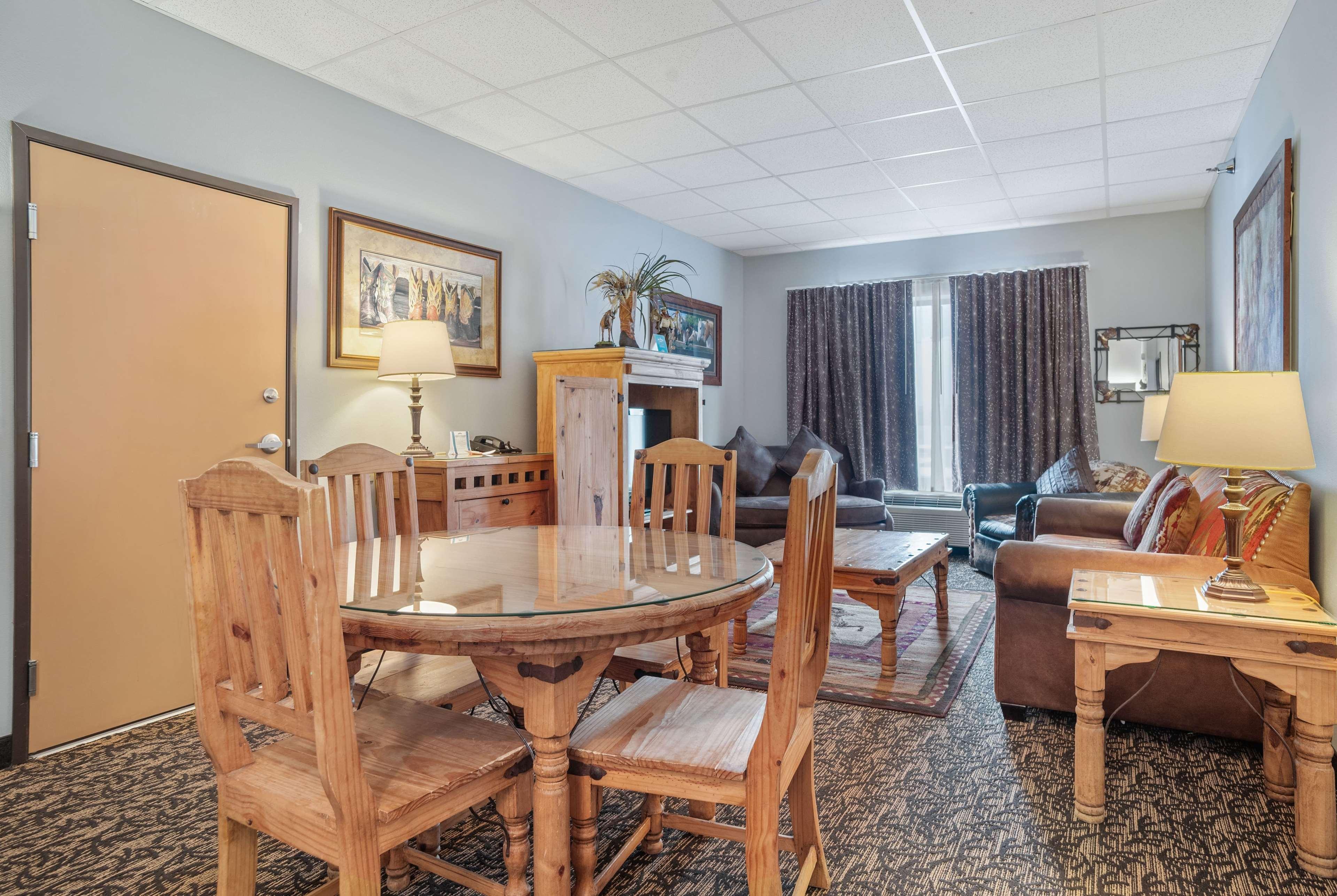 Elevation Inn & Suites, Trademark Collection By Wyndham Rapid City Εξωτερικό φωτογραφία