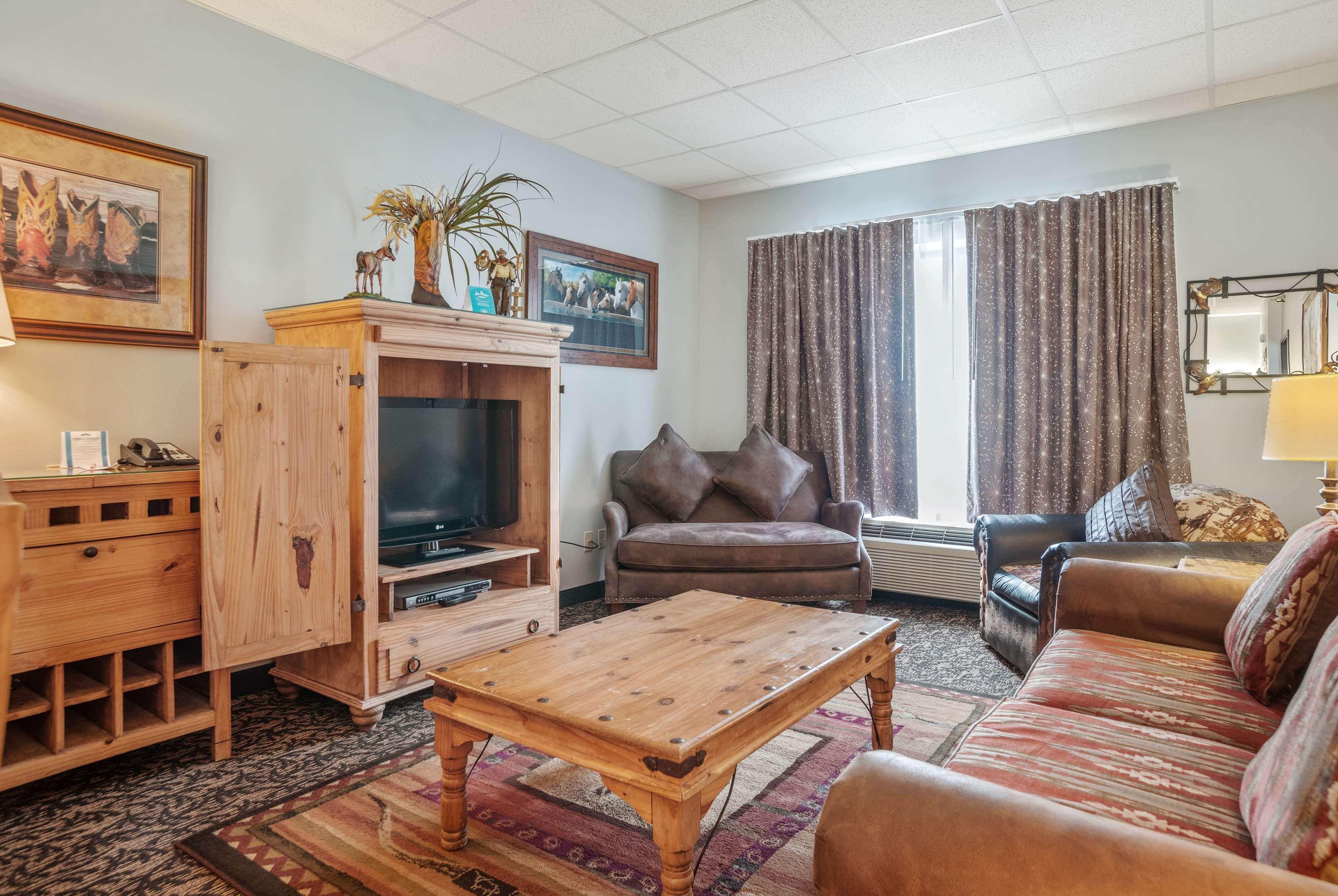 Elevation Inn & Suites, Trademark Collection By Wyndham Rapid City Εξωτερικό φωτογραφία