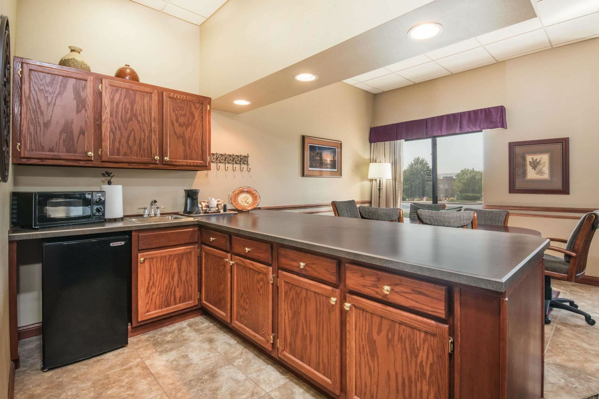 Elevation Inn & Suites, Trademark Collection By Wyndham Rapid City Εξωτερικό φωτογραφία